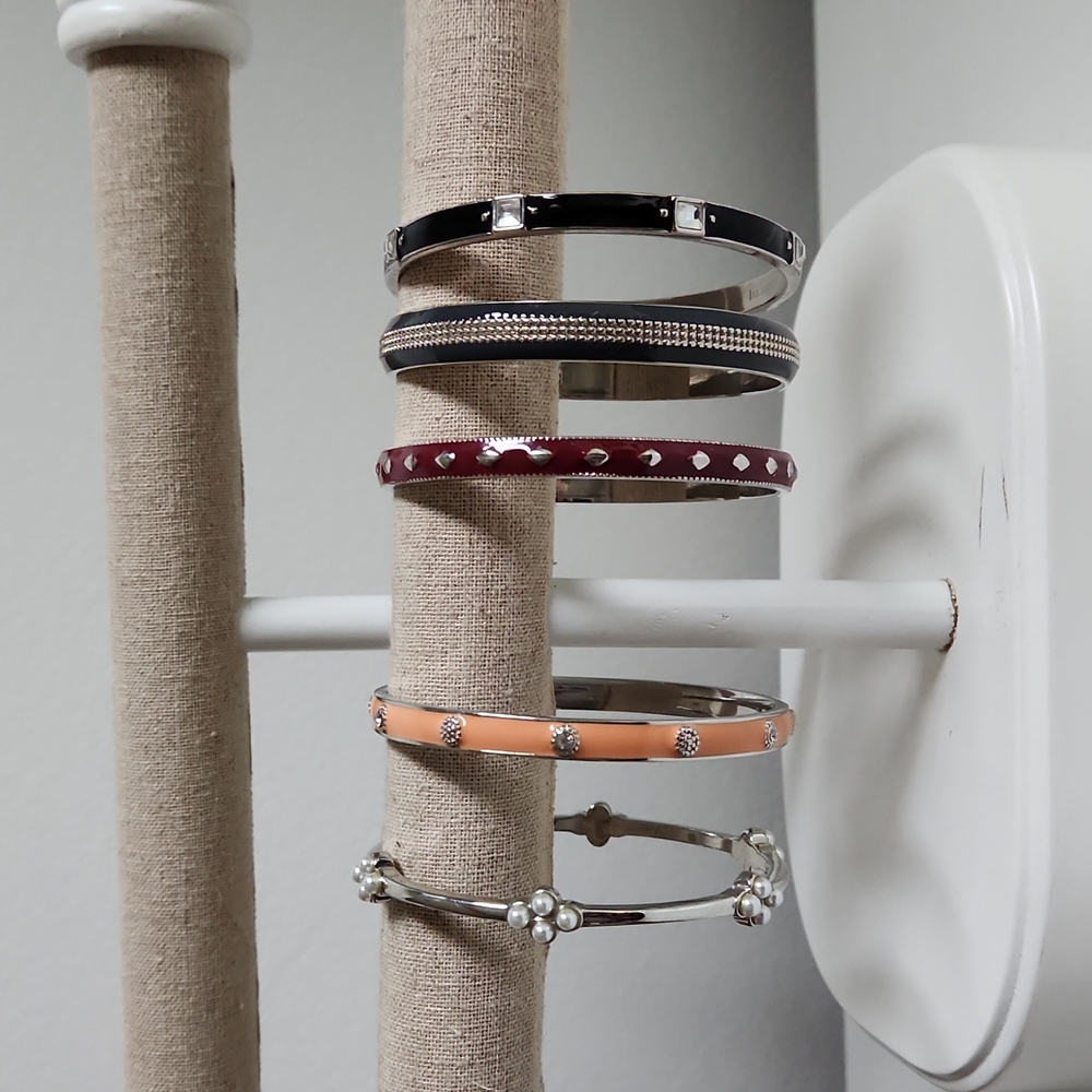 3 for $20 EUC LOT OF 5 LIA SOPHIA BANGLE BRACELETS SIZE MEDIUM